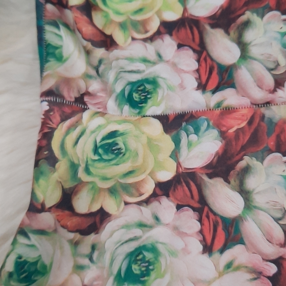 Plus size Succulent A line Fitted Dress - Picture 4 of 5